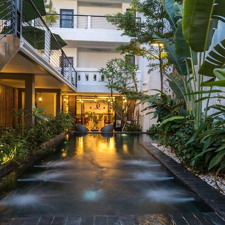Double Leaf Boutique Hotel Πνομ Πενχ Εξωτερικό φωτογραφία