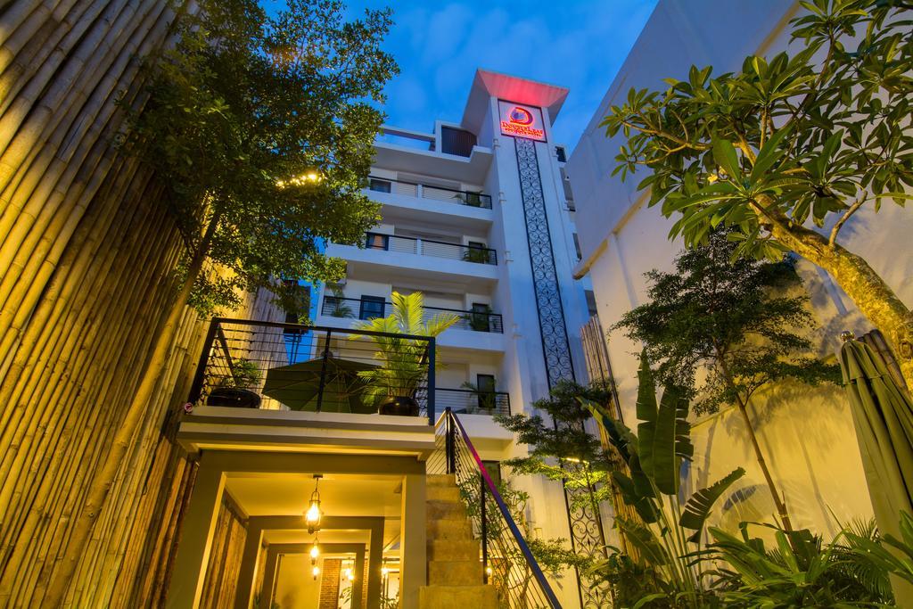 Double Leaf Boutique Hotel Πνομ Πενχ Εξωτερικό φωτογραφία