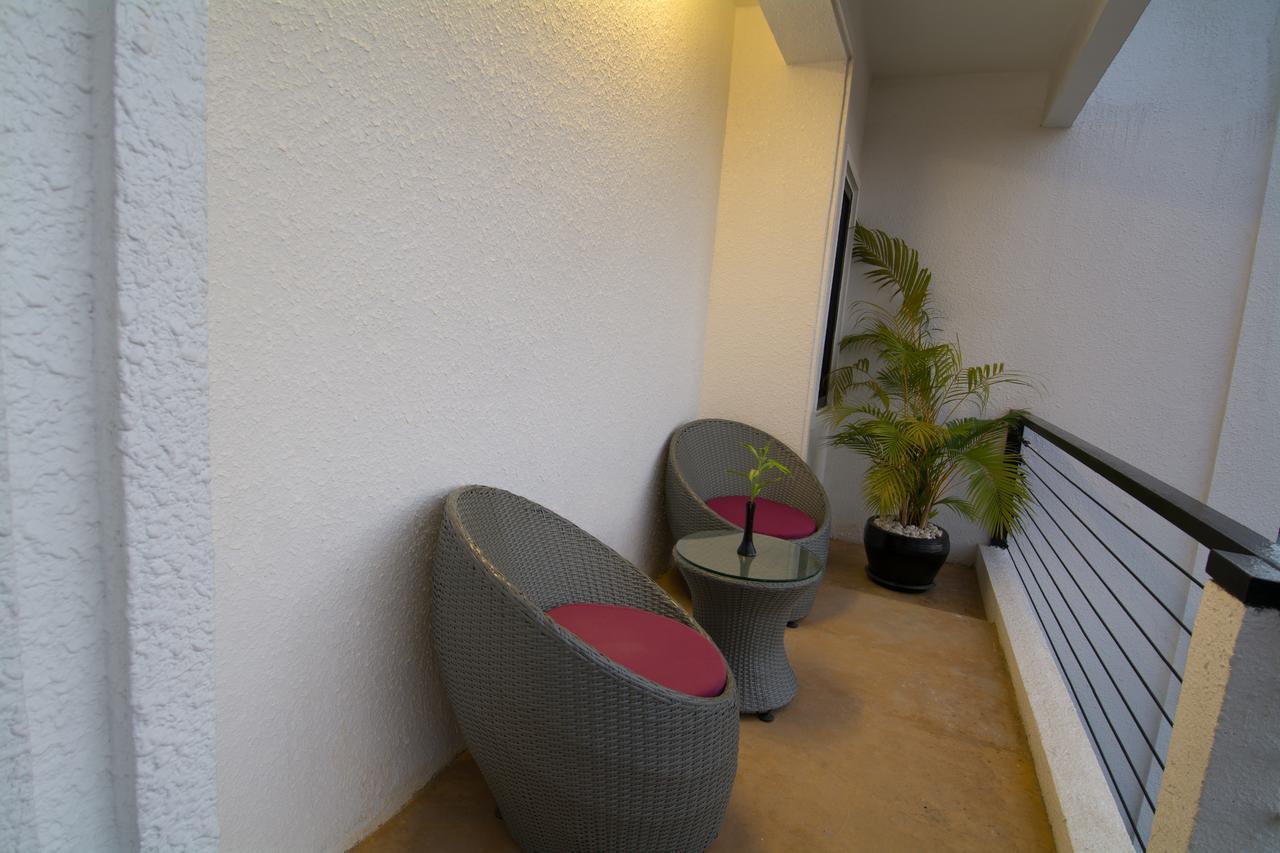 Double Leaf Boutique Hotel Πνομ Πενχ Εξωτερικό φωτογραφία
