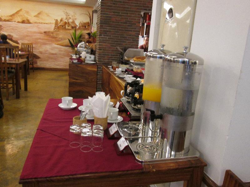 Double Leaf Boutique Hotel Πνομ Πενχ Εξωτερικό φωτογραφία